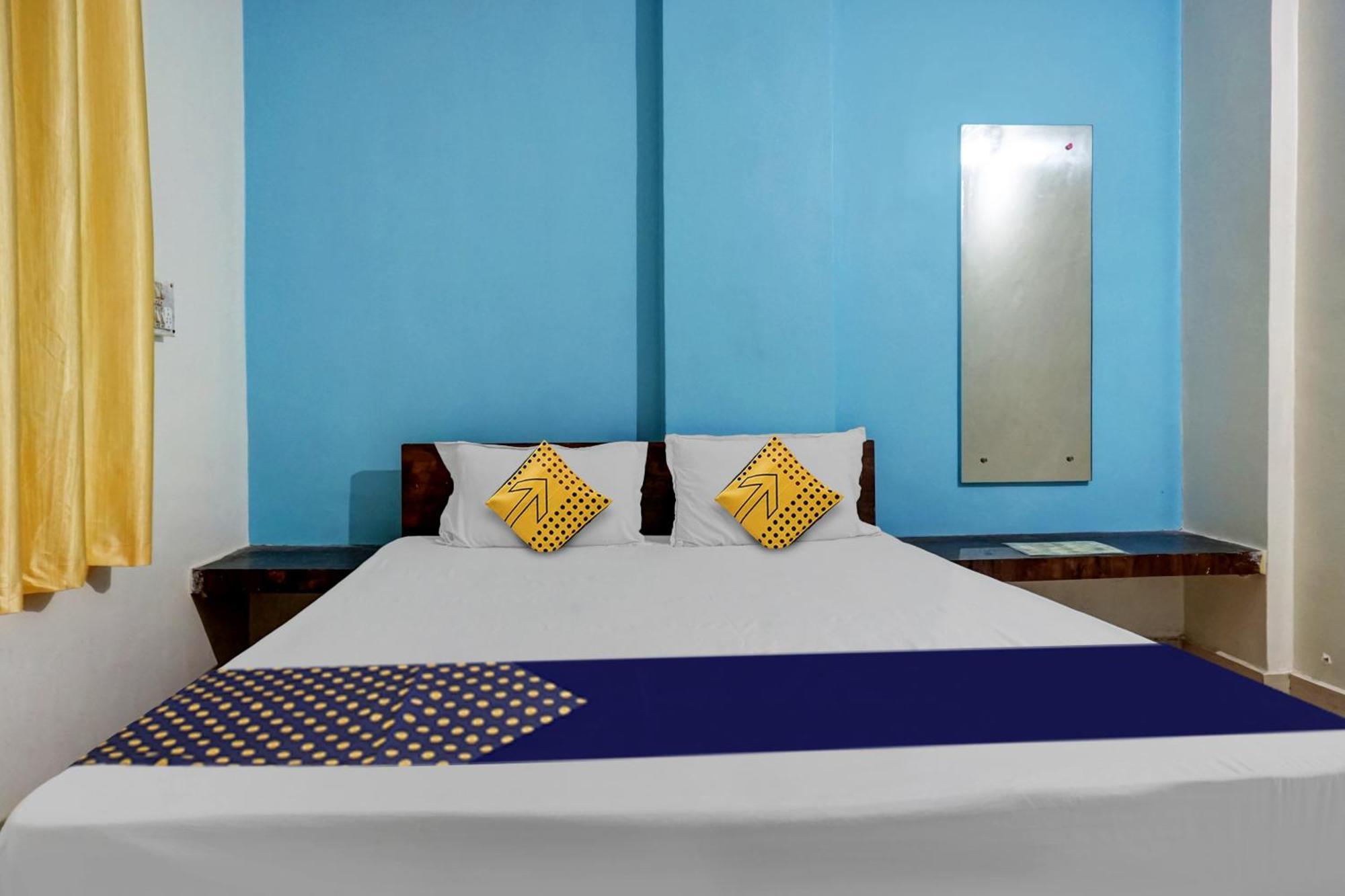 Spot On Samadhan Lodge Pune Esterno foto