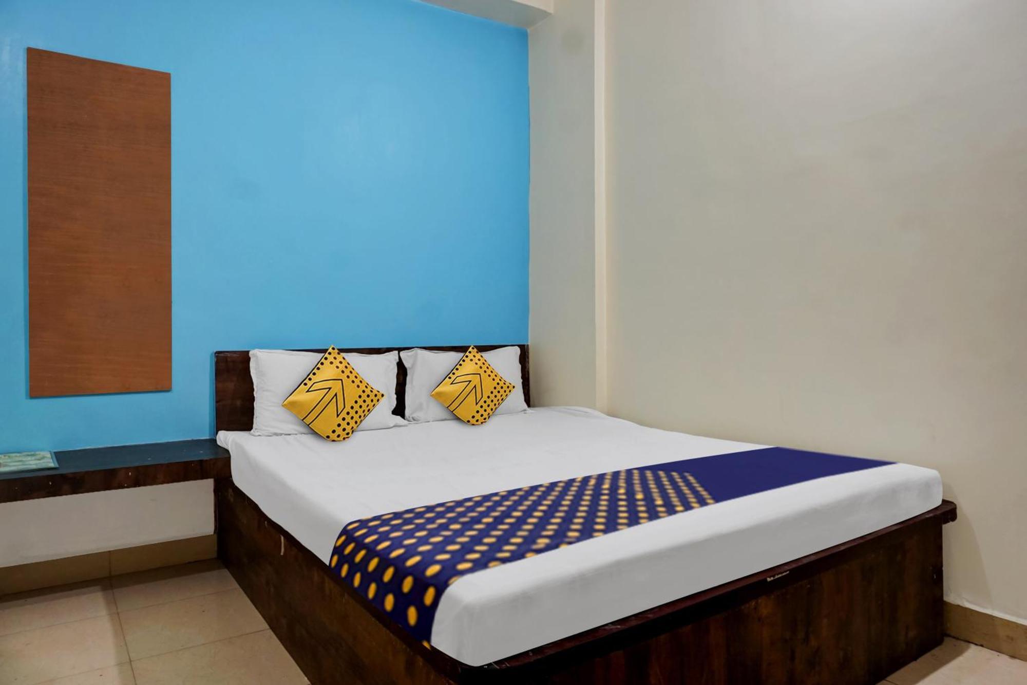Spot On Samadhan Lodge Pune Esterno foto