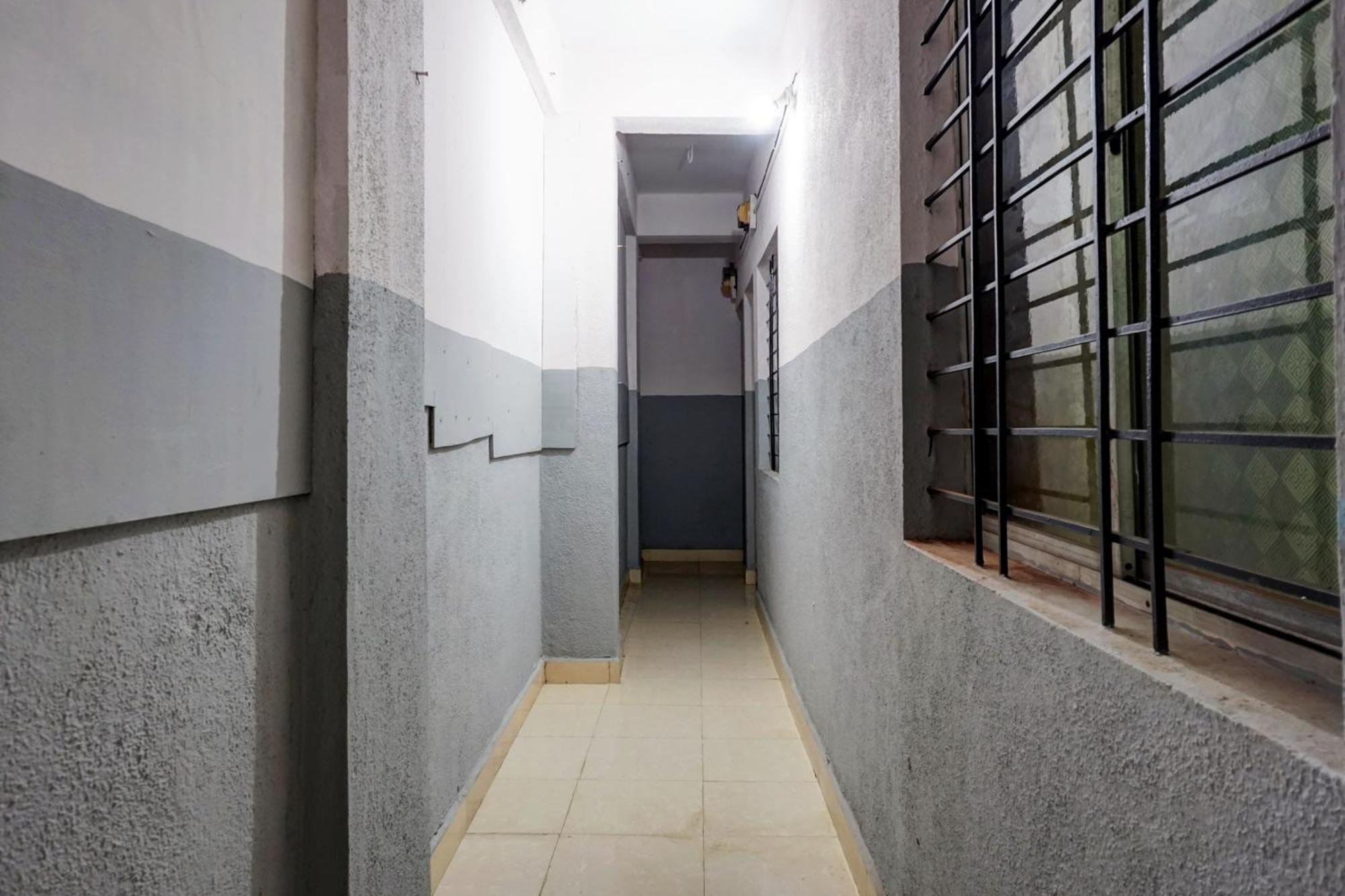 Spot On Samadhan Lodge Pune Esterno foto